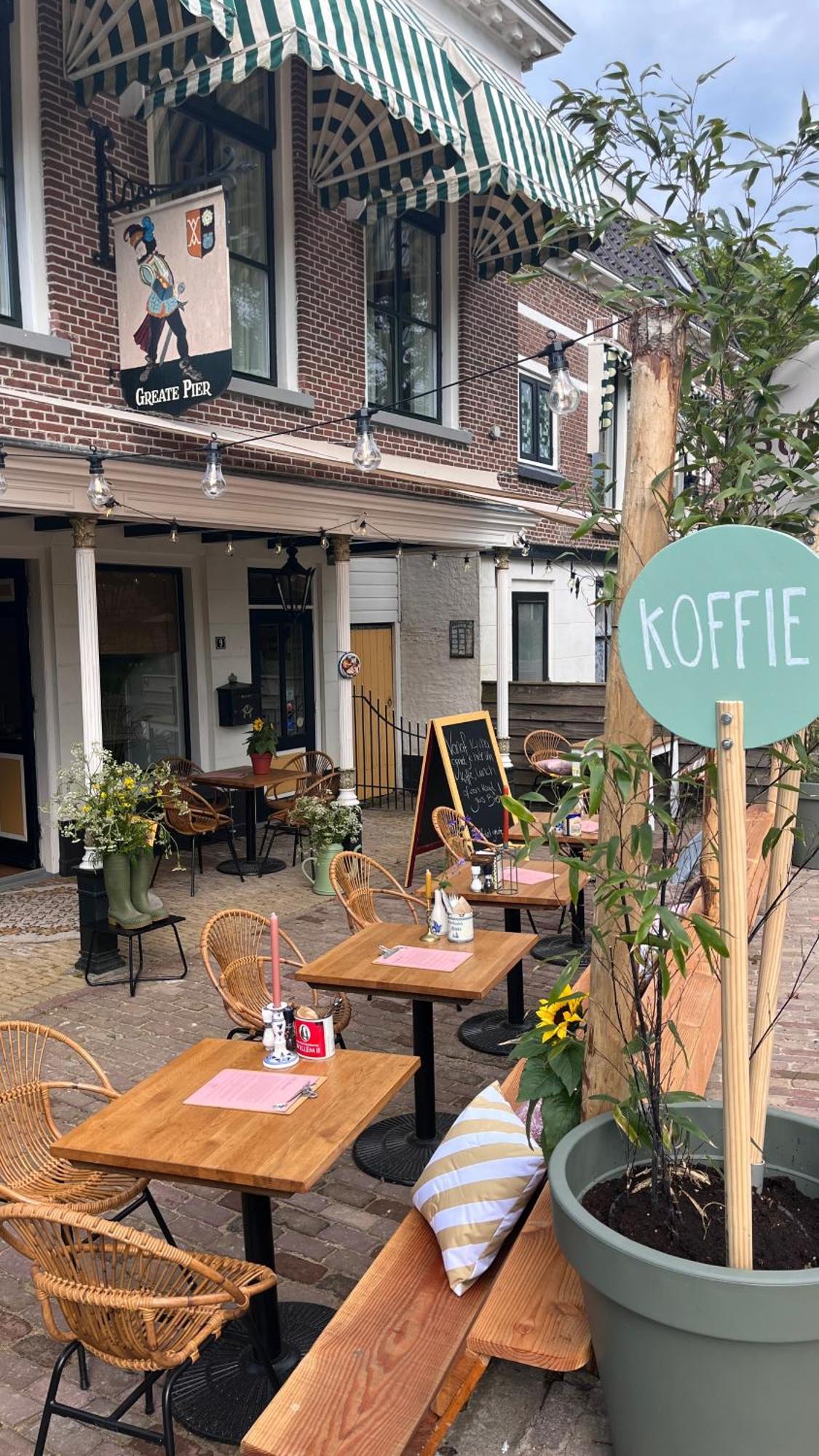 Hotel Greate Pier Kimswerd Bagian luar foto